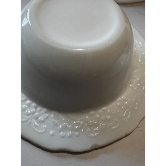 Set of 6 Indiana White Milk Glass Orange Blossom Berry Dessert Bowls - Picture 9 of 14